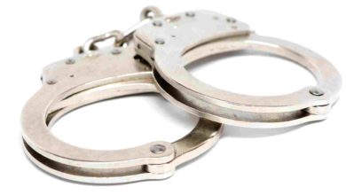 Arrestan en Utah a presunto mentor juvenil por posesión y distribución de material de abuso infantil