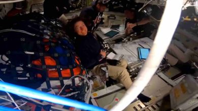 La tripulación del vuelo espacial tripulado Artemis II de la NASA bate el récord del vuelo espacial tripulado más lejano