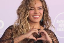 Karol G rompe barreras en los American Music Awards y recibe un reconocimiento histórico (+VIDEOS)
