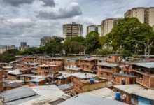 La cruda verdad de los venezolanos que destaca "The New York Times: “Maduro ya no está, pero en Venezuela casi todo sigue igual”
