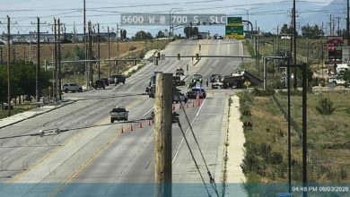 Accidente entre un camión y una minivan deja un muerto y un herido grave en Salt Lake City