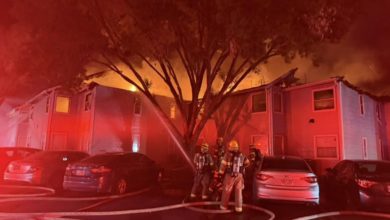 Incendio de gran magnitud afecta complejo de apartamentos en St. George y obliga al cierre de importante vía