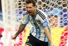 Messi rompe otro récord mundialista y guía a Argentina a la siguiente fase
