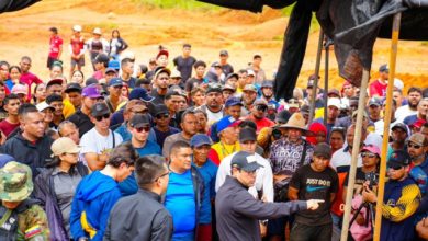 Ministro chavista visita Las Claritas tras operativo contra “Niño Guerrero”