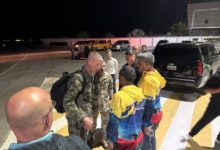Alto mando de Comando Sur de EE.UU. llega a Venezuela para coordinar la asistencia militar y humanitaria tras el terremoto