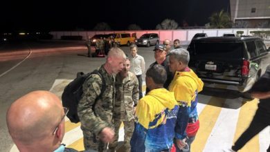 Alto mando de Comando Sur de EE.UU. llega a Venezuela para coordinar la asistencia militar y humanitaria tras el terremoto