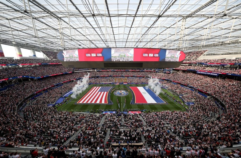 ¡La Copa Mundial de la FIFA bate récords de audiencia! Más de 54 millones de espectadores sintonizaron el partido inaugural