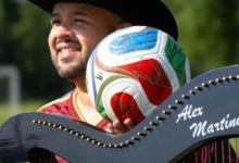 El arpista criollo Alex Martínez llevará el sonido del joropo venezolano a la programación cultural del Mundial 2026