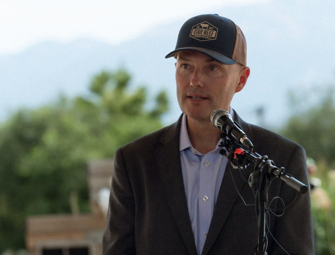 El gobernador Cox anuncia directrices actualizadas sobre fuegos artificiales a medida que mejoran las condiciones de los incendios forestales en algunas zonas de Utah