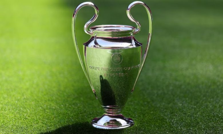 Tres futbolistas venezolanos luchan por un lugar en la próxima edición de la UEFA Champions League