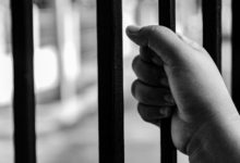 Redada de ICE en Memphis conmociona a la comunidad: Más de 100 personas habrían sido detenidas