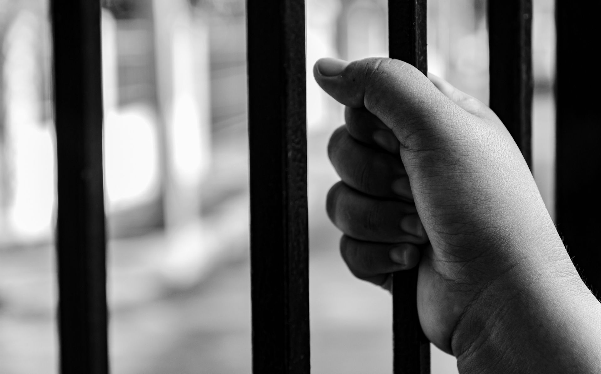 Redada de ICE en Memphis conmociona a la comunidad: Más de 100 personas habrían sido detenidas