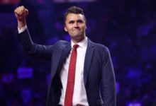 UVU suspende las clases y enfrenta tensión política durante homenaje a Charlie Kirk