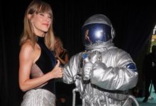 Taylor Swift hace historia en los VMAs y supera a Beyoncé como la artista más premiada