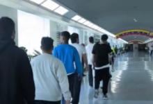 Estados Unidos deporta a 387 venezolanos en dos vuelos y acelera las repatriaciones a Venezuela